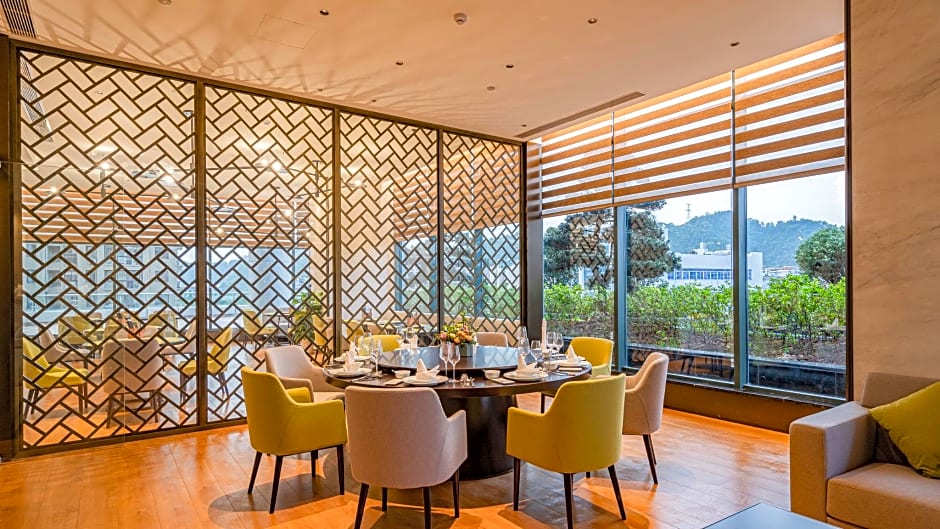 Holiday Inn One Thousand Island Lake By IHG