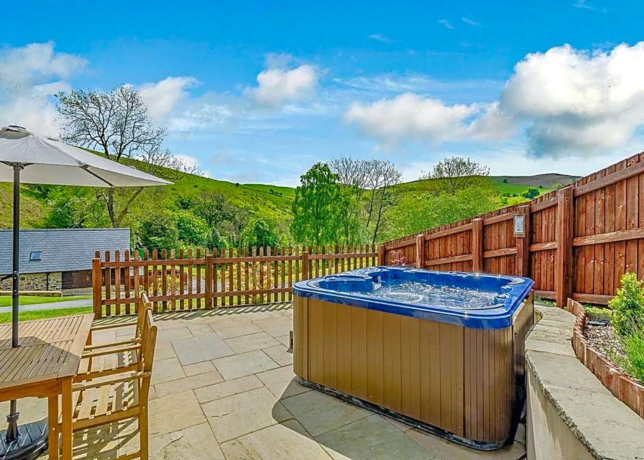 Slate House Lodges