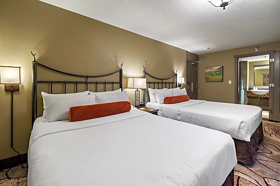Banff Caribou Lodge And Spa