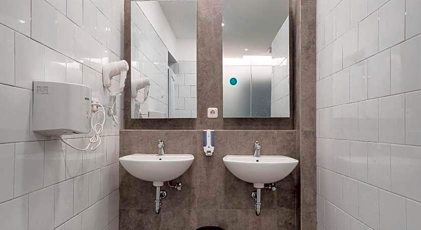 Bobopod Kebayoran Baru, Jakarta