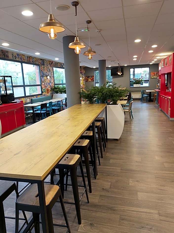 hotelF1 Paris Porte de Montreuil