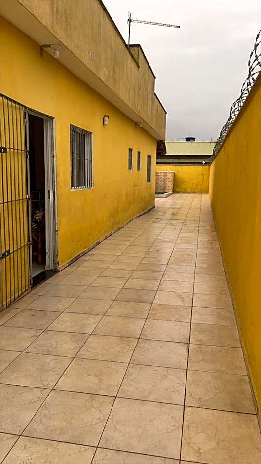 casa na praia com piscina em itanhaem