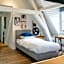 Eye Hotel