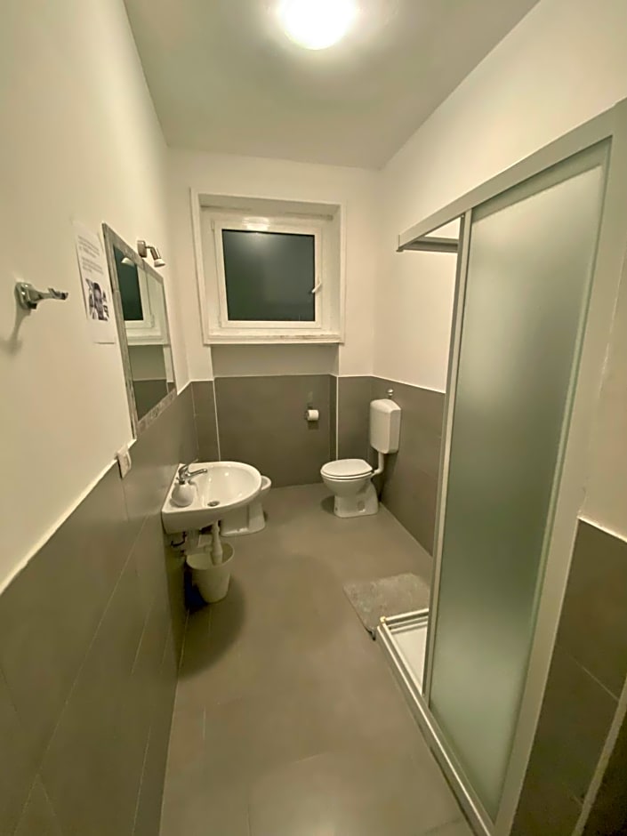 Guest House Pirelli Milano