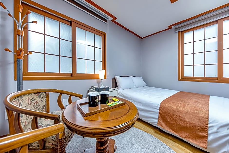 Charlie Hotel