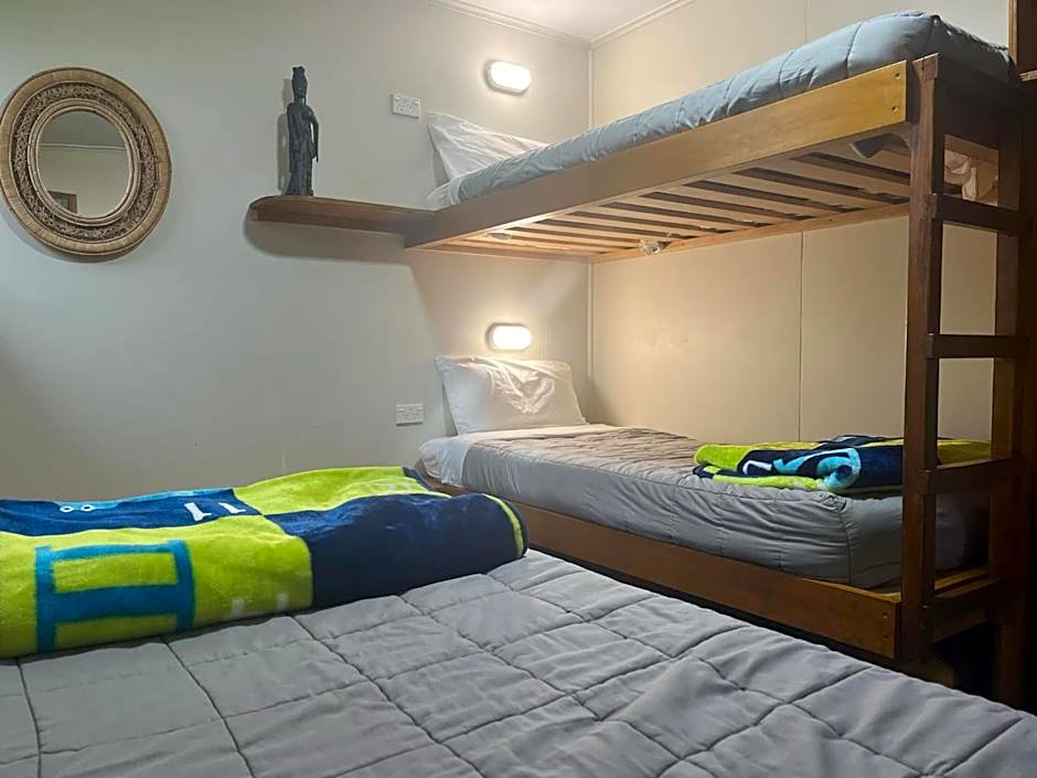 Global Village Travellers Lodge