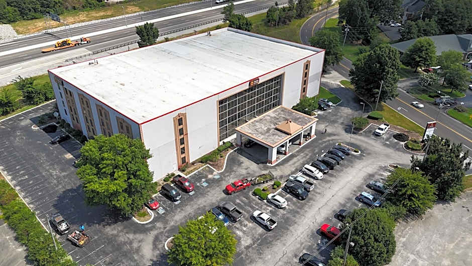 Clarion Hotel Jackson Northwest