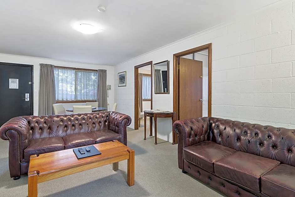 Grosvenor Court Apartments