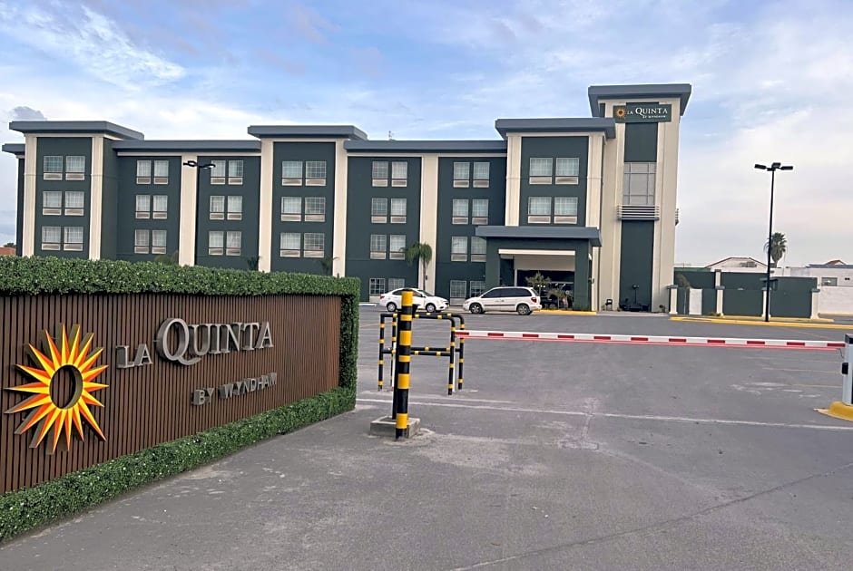 La Quinta by Wyndham Reynosa