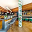 Cambria Hotel Boston Downtown-Seaport