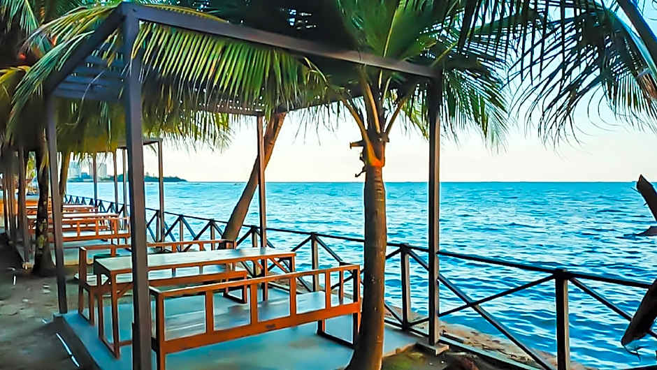 GOLDEN TULIP BALIKPAPAN HOTEL AND SUITES