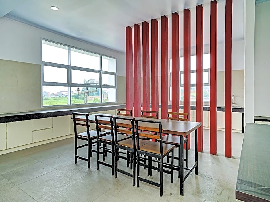 OYO 90324 Si Jalak Guest House