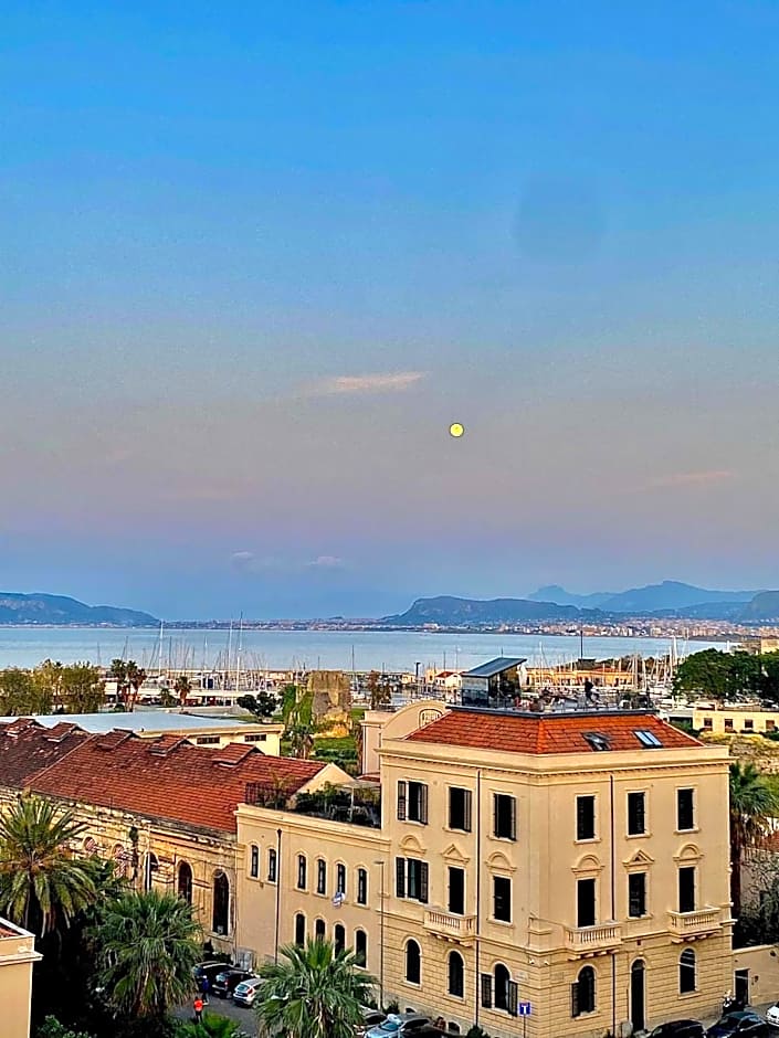 L 'APPRODO FELICE