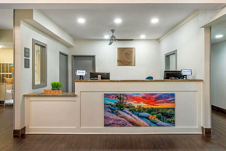 Comfort Inn & Suites - Chesterfield