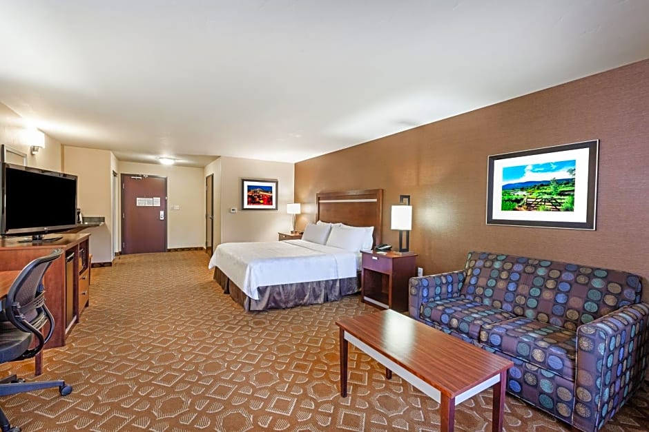 Holiday Inn & Suites Durango Downtown, an IHG Hotel