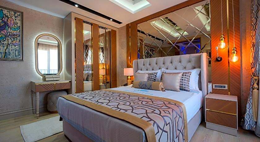 Elysium Deluxe Suites 