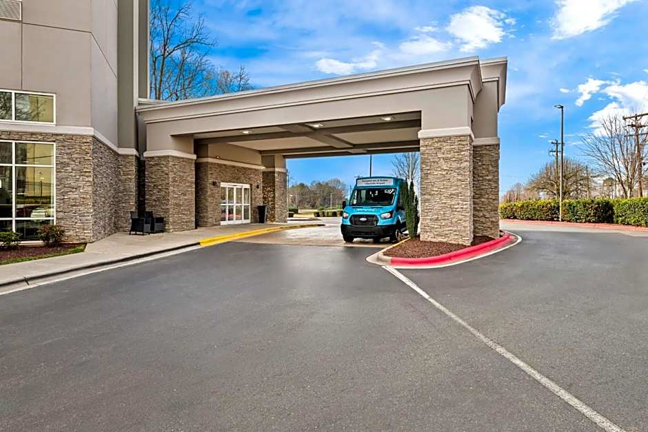 Hampton Inn By Hilton & Suites Charlotte-Airport