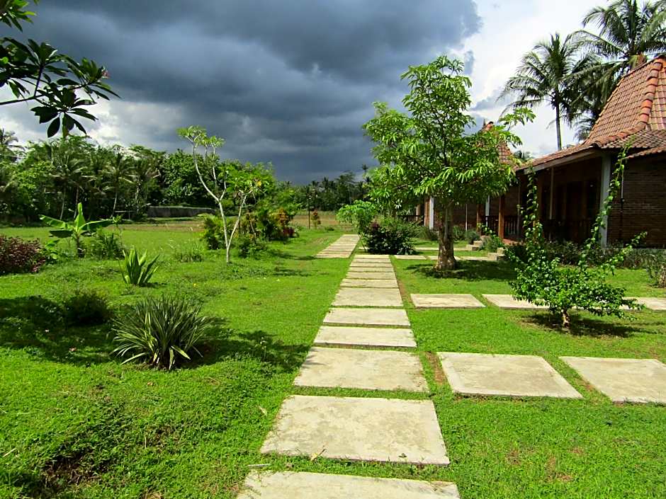 Balkondes Bumiharjo Kampung Dolanan