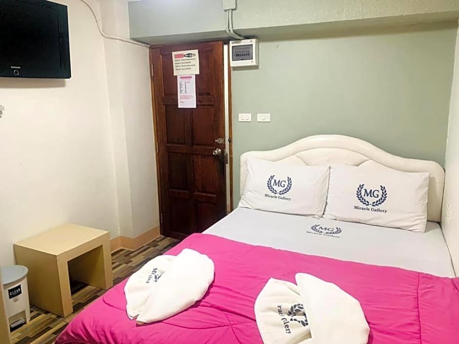 Miracle Gallery Hotel