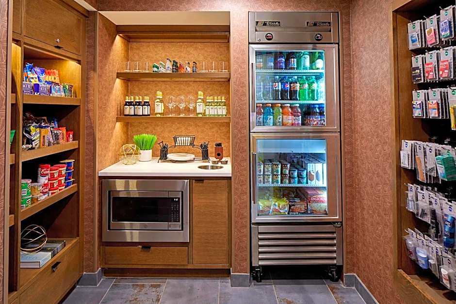 Fairfield Inn & Suites by Marriott Albany Airport