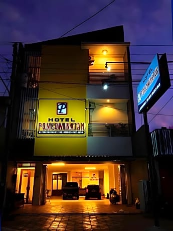 Hotel Poncowinatan - Tugu