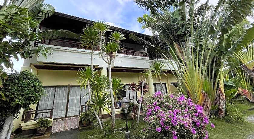 Sea Breeze Bungalow