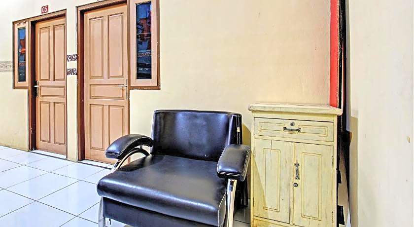 Capital O 93361 Dynasty Inn Syariah