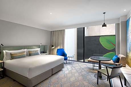 King Room - Mobility Accessible