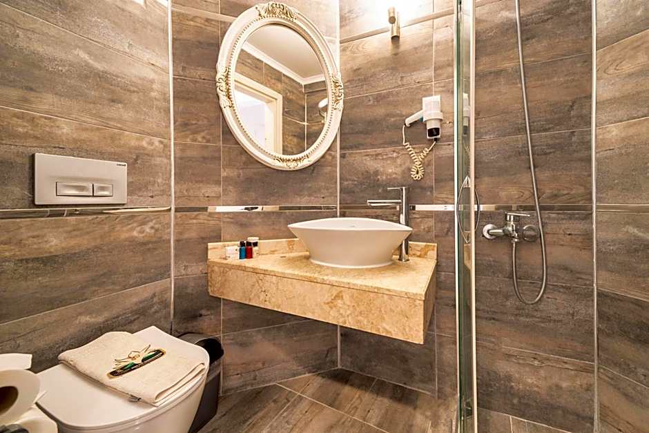 Ata Lagoon Beach Hotel