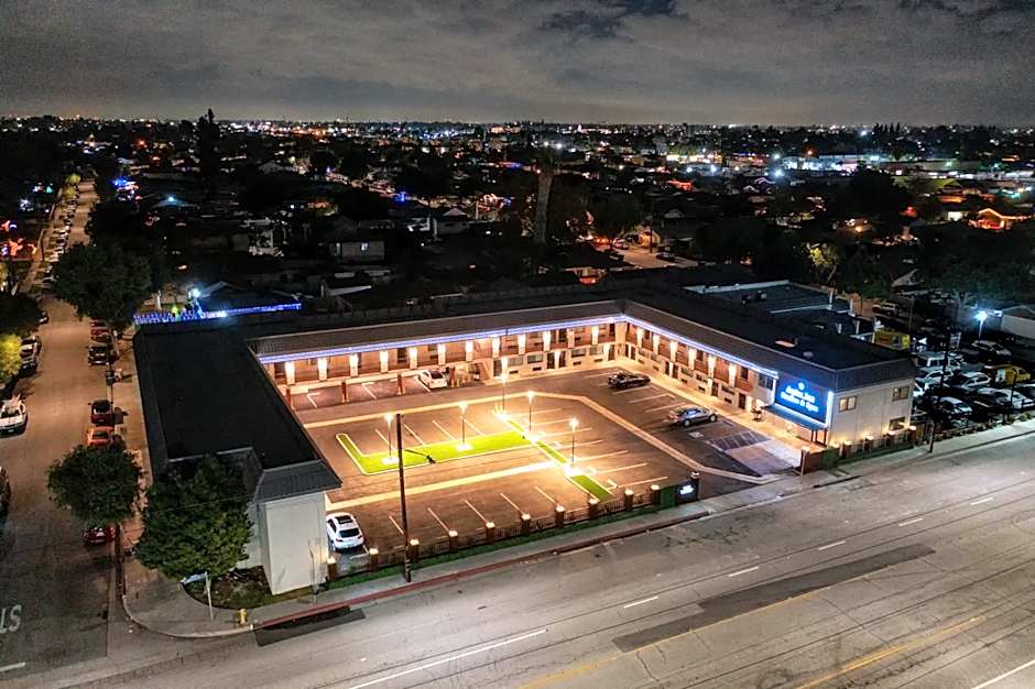 Aspire Inn Studios & Spas