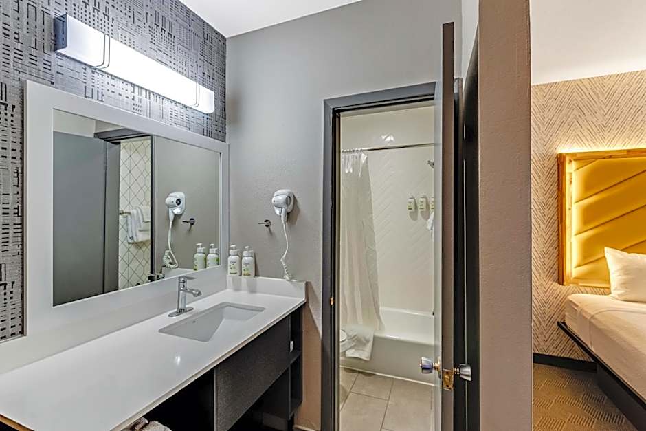 The Wander Hotel, a Ramada by Wyndham