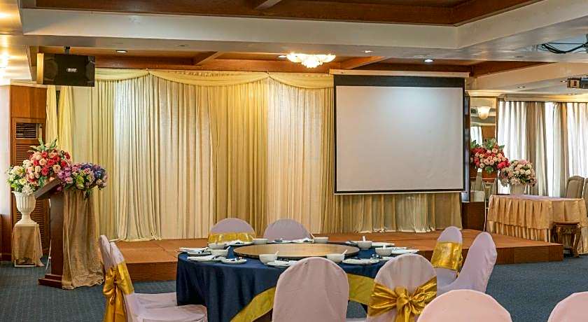 Nonthaburi Palace Hotel