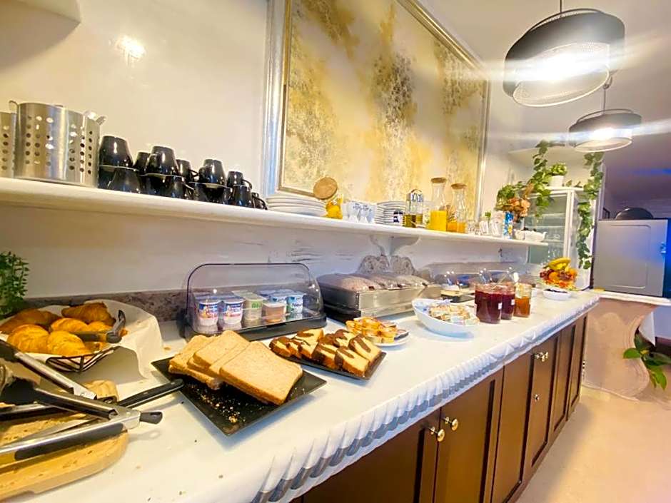 HOTEL ROYAL Paris Ivry