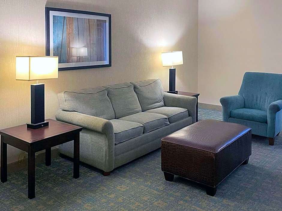 Prado Hotel by Choice Hotels