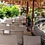 Yangshuo Hidden Dragon Villa Hotel
