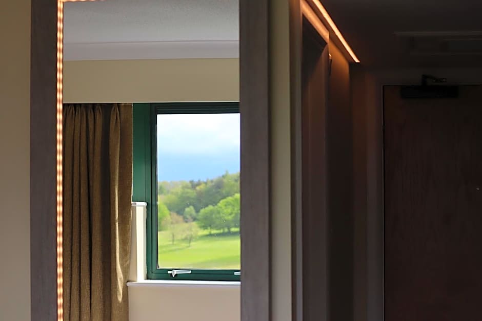 Hellidon Lakes Hotel