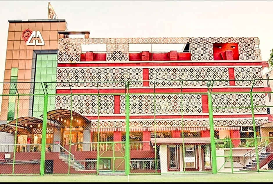 Citi Club - Luxury Budget Hotel in Kanpur