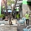 Hardys Rofa Hotel And Spa Legian