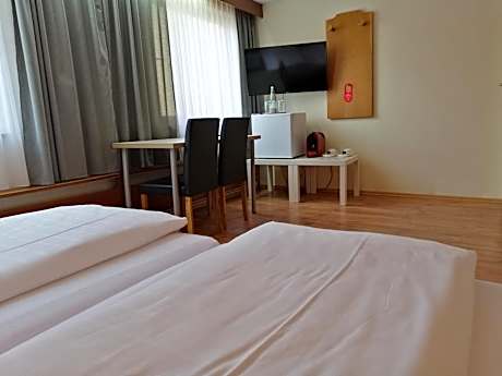 Standard Double Room with Shower