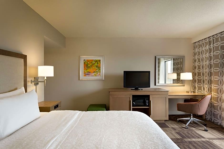 Hampton Inn By Hilton And Suites Largo, Fl