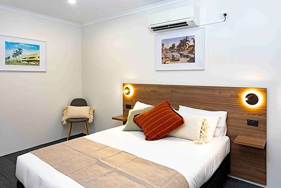 The Metropolitan Hotel