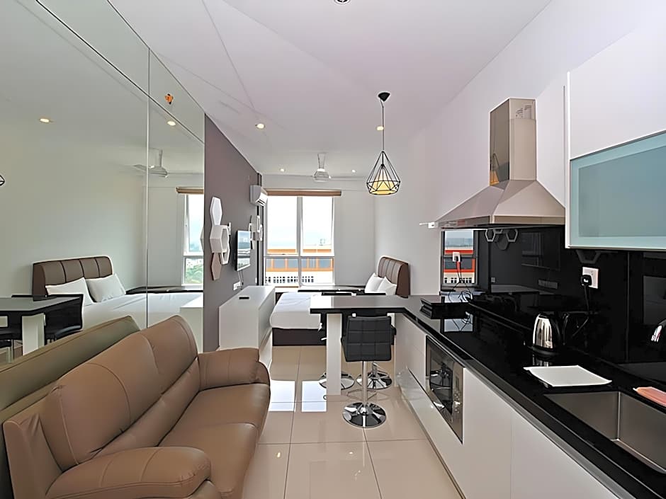 Merlene Suites at Mansion One (Formerly Known as Mansion One Suites)