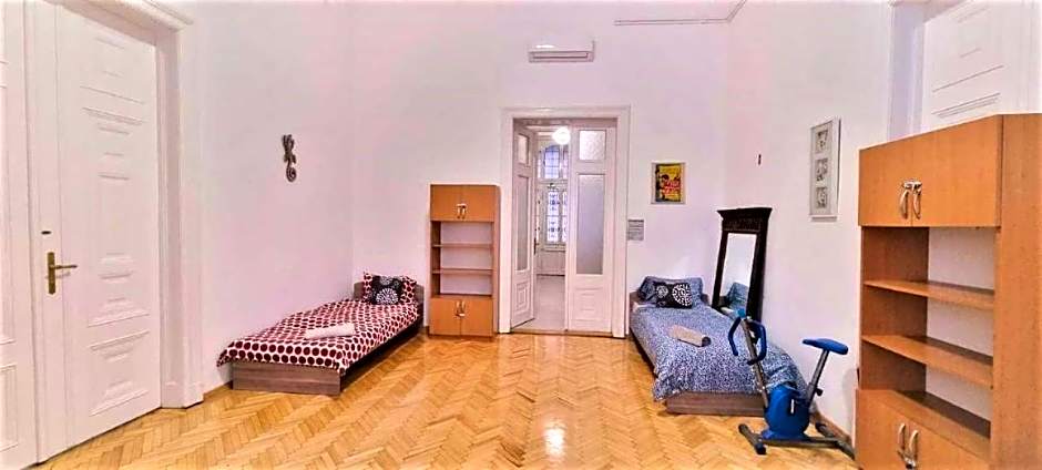 Universal Apartment Budapest