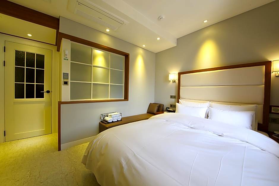 Brooks Hotel Tongyeong