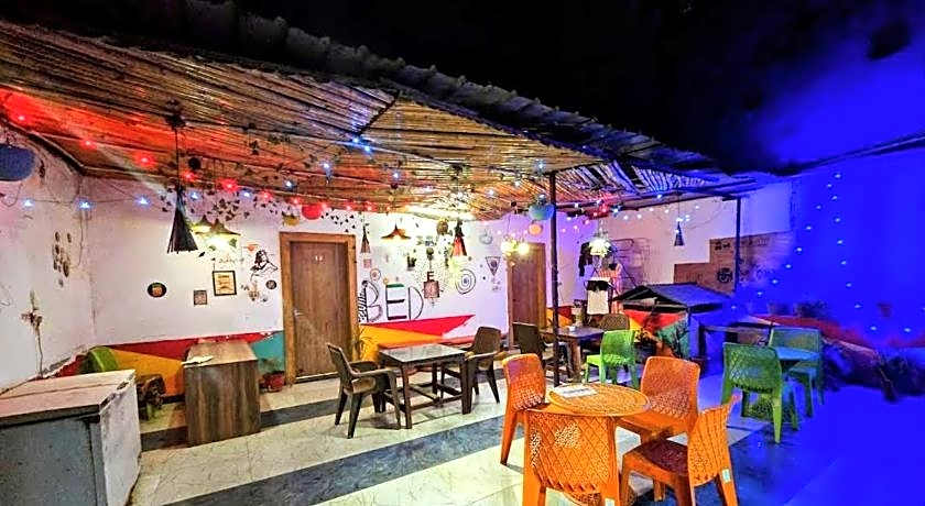 Bedweiser Backpackers Hostel