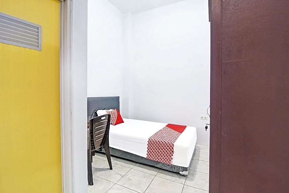 SPOT ON 91995 Cvictory Inn