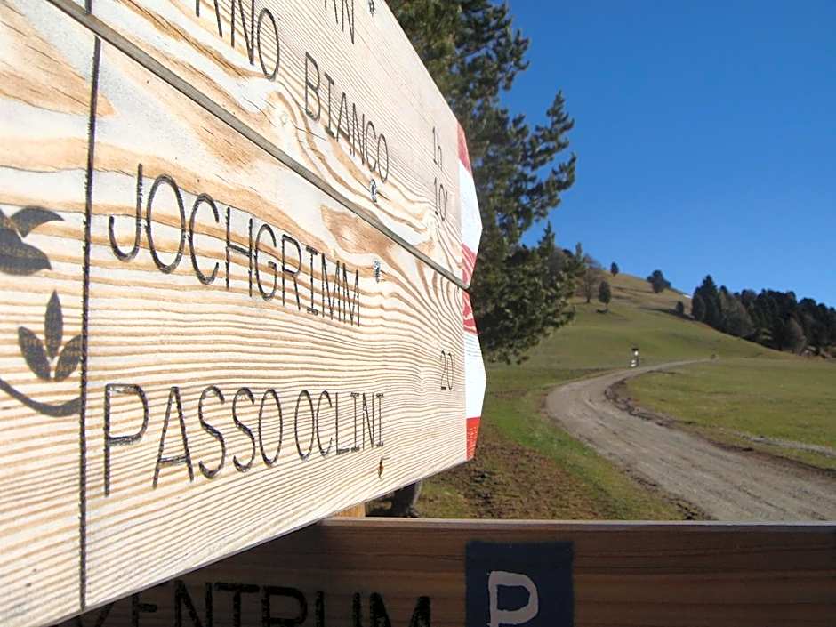 Berghotel Jochgrimm - Your Dolomites Home
