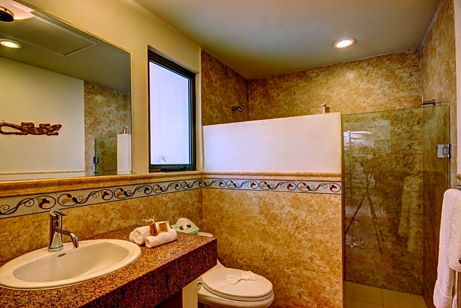 Riviera Maya Suites