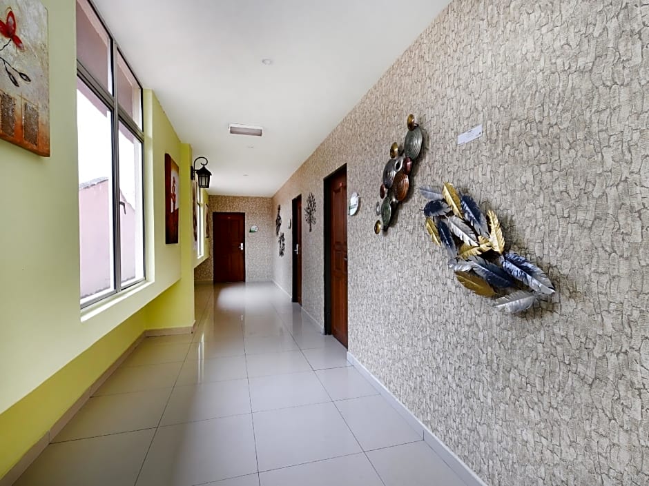 Raintree Boutique Hotel