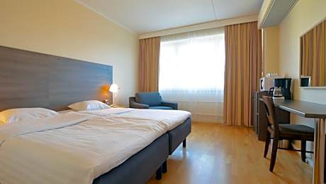 Double Room with Chair Bed